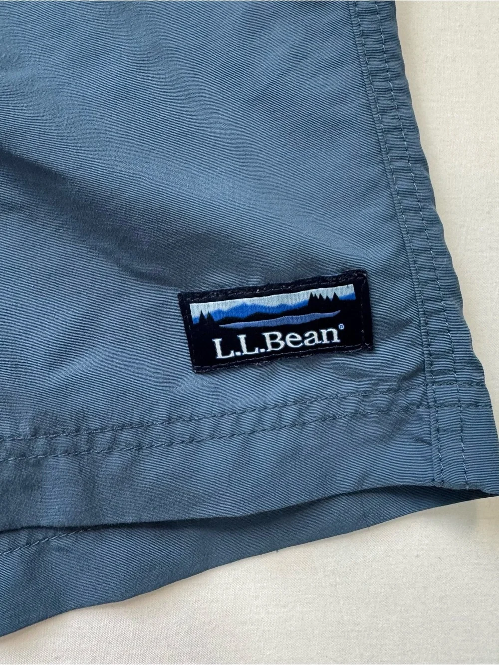 LL Bean Swim Trunk Shorts Men’s Large Blue Pockets Lined Coastal Beach Nautical